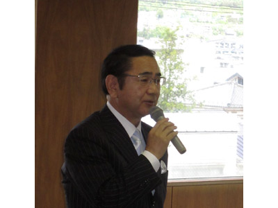 松本市長、市議会議長はじめ幹部職員と松本市の主要課題につき意見交換をする。