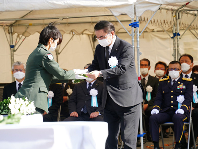長野県自衛隊殉職隊員追悼式に松本市自衛隊協力会会長として出席。